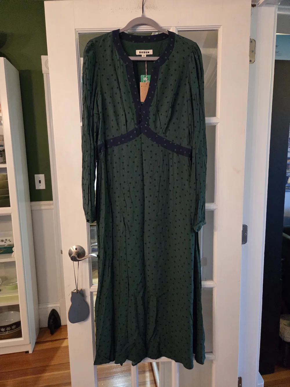 Boden Green Midi Dress with Navy Trim - Size 14R - Picture 3 of 9